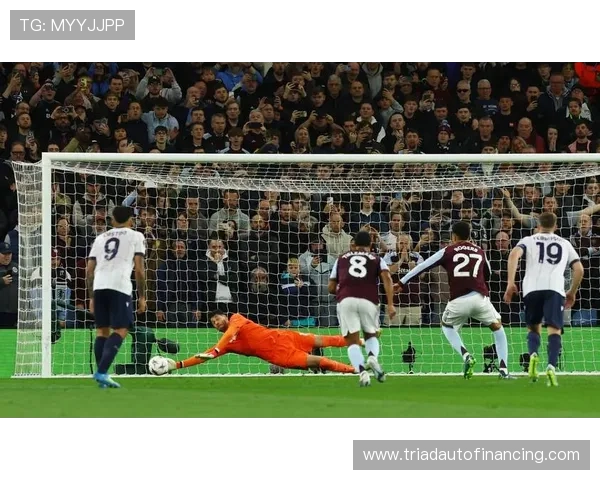 阿斯顿维拉对阵桑德兰首发：马丁内斯沃特金斯领衔